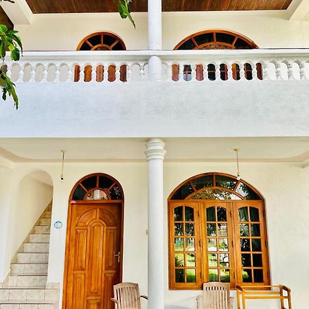 Welcome Family Guest House. Bentota Kültér fotó