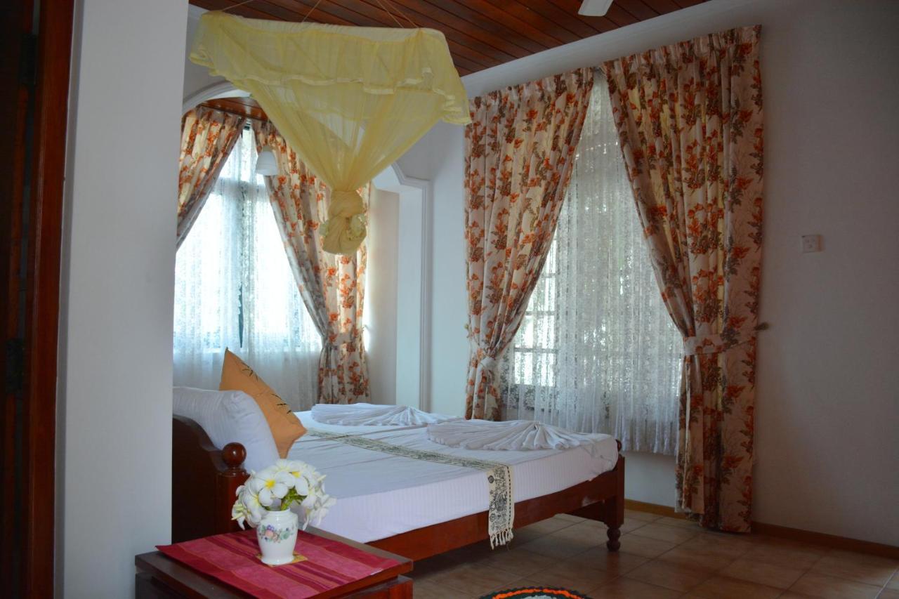 Welcome Family Guest House. Bentota Kültér fotó